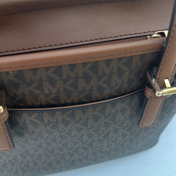 Michael Kors Small Tote Bag - Picture 5 of 12